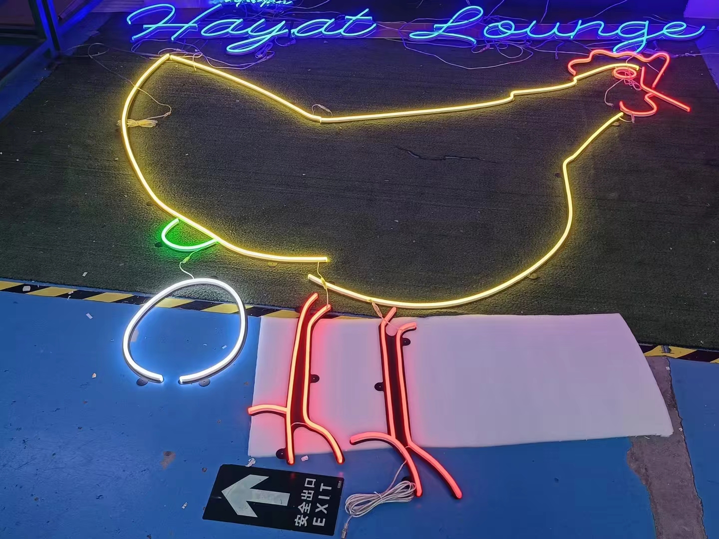 鐵藝霓虹燈：照亮品牌的獨(dú)特魅力